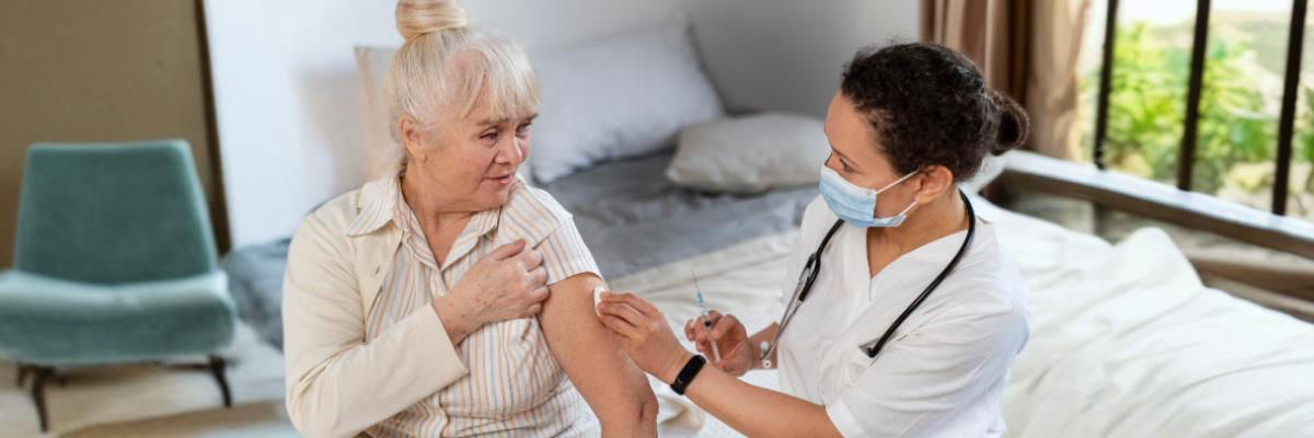 Vaccination at Home Gurgaon 2 Certified Nurse Giving Vaccine at Home Gurgaon